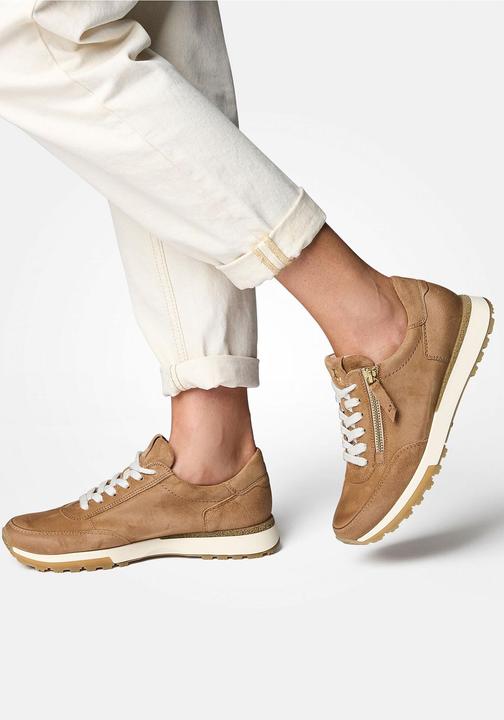 Actual product image Paul Green Fashionable trainers from the brand made from high-quality suede. Thanks to the purist design (37)
