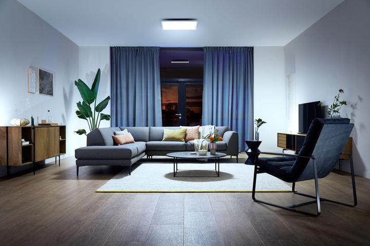 Actual product image Philips Hue Aurelle Basis BT (3550 lm)