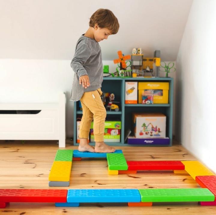 Actual product image Marioinex Bricks Junior Plattform 12 Stück + 16 Blöcke