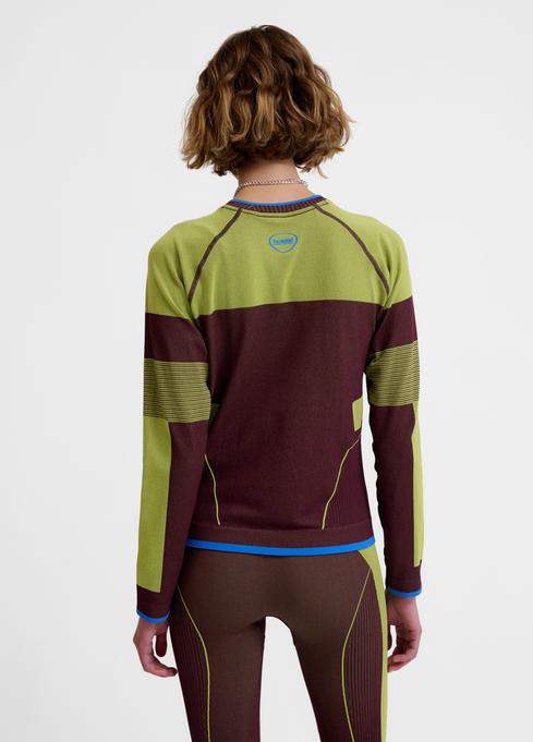 Actual product image hummel hmlSEAMLESS TEE LS (S)