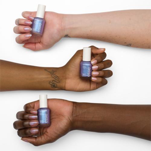 Actual product image Essie Special Effects (30 Ethereal Escape, Colour paint)