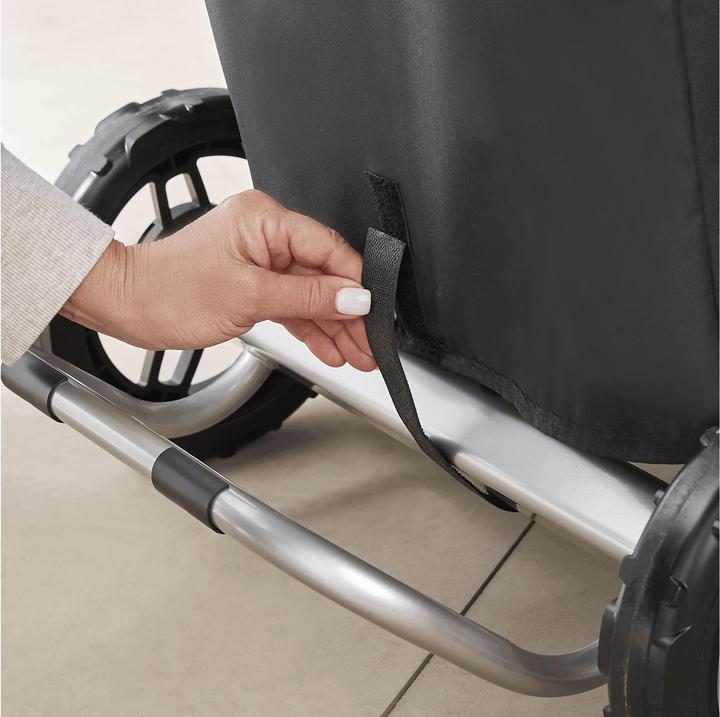 Actual product image Weber Premium cover