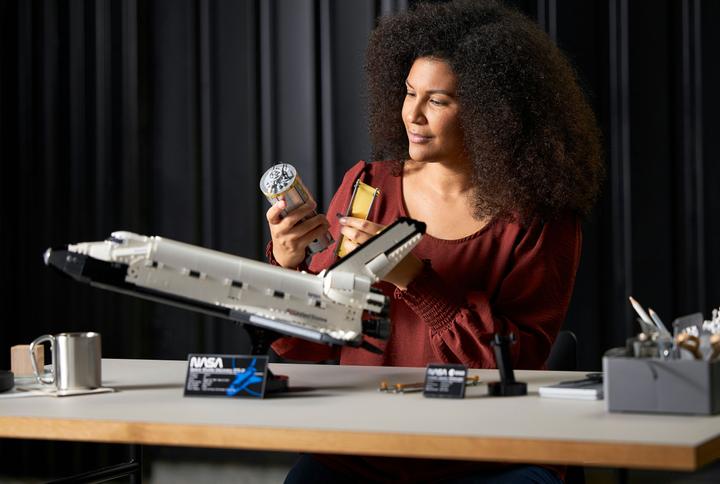 Produktbild LEGO NASA-Spaceshuttle Discovery (10283, LEGO Seltene Sets)