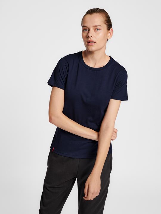 Actual product image hummel Hmlred Basic T-Shirt S/S Woman (XL)