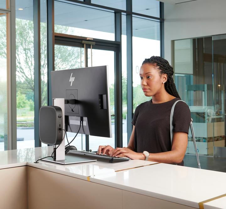 Actual product image HP Thin Client t540 12H60EA AMD Ryzen R1505G (AMD Ryzen Embedded R1505G, 4 GB, 32 GB, Radeon RX Vega 3)