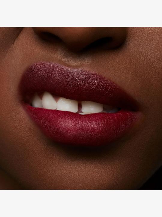 Image du produit MAC Cosmetics Powder Kiss Liquid Lipcolour (Faire l'amour à la caméra)