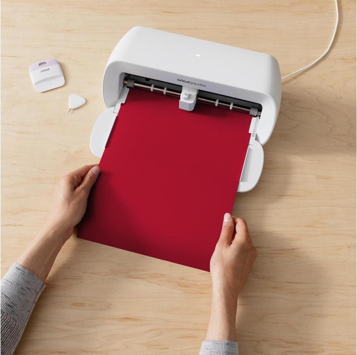 Produktbild Cricut Aufbügelfolie Joy Xtra Smart 24.1 x 61 cm, Rot (1 x)