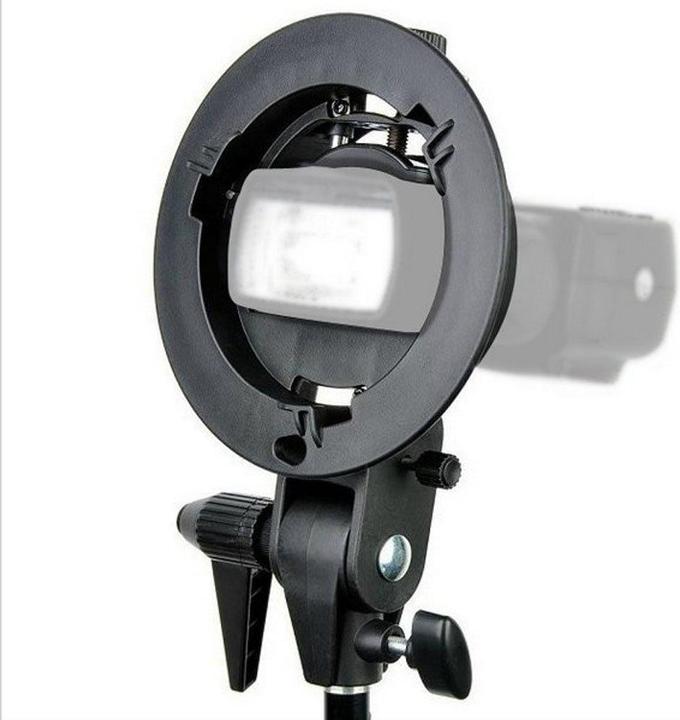 Produktbild Godox Systemblitz Adapter Bowens Mount (Blitzgerät Adapter)