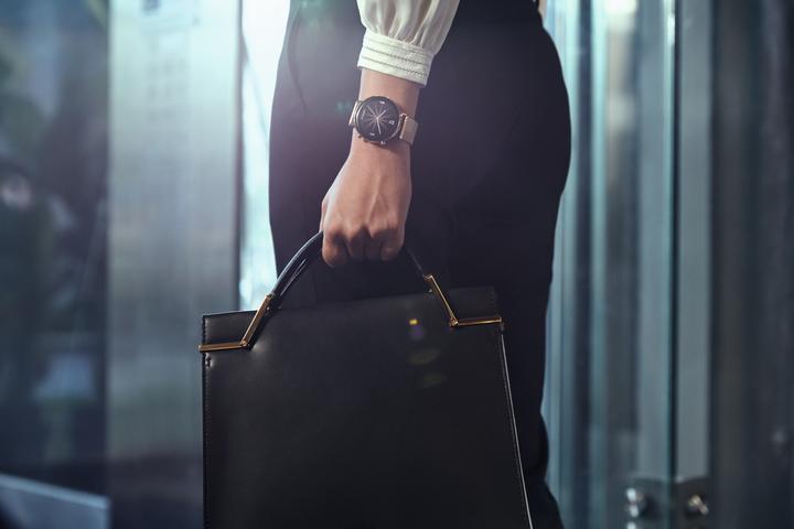 Produktbild Huawei Watch GT 2 Elegant Edition (42 mm)