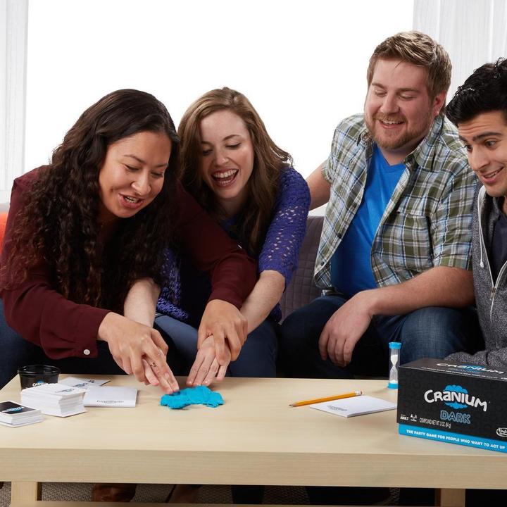 Produktbild Hasbro Cranium Dark (Deutsch)