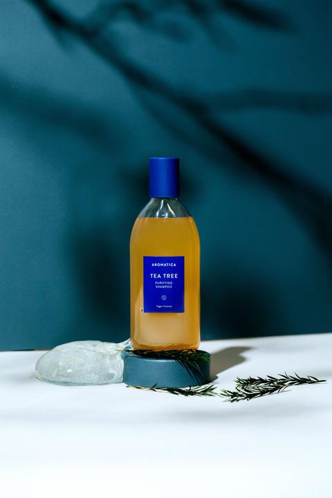 Produktbild Aromatica Tea Tree Purifying Shampoo (Flüssiges Shampoo)