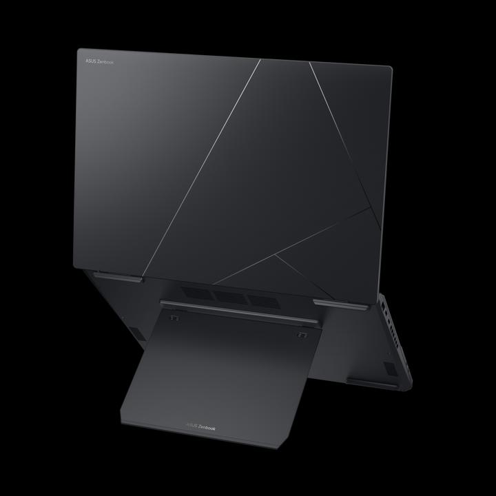 Actual product image ASUS Zenbook Pro 14 Duo OLED (14", Intel Core Ultra 9 185H, 32 GB, 1000 GB, CH)