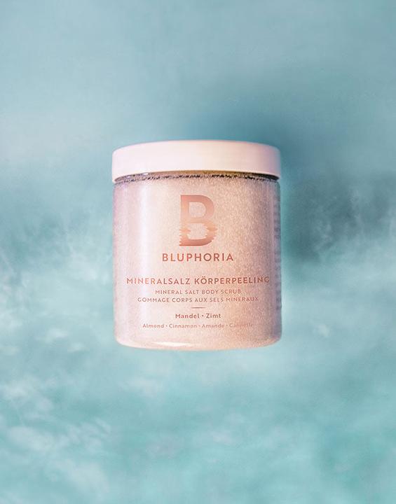 Produktbild Bluphoria Mineralsalz Körperpeeling mit Mandel & Zimt