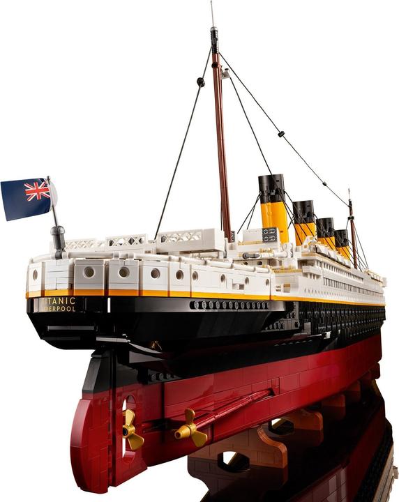Actual product image LEGO Titanic (10294, LEGO Creator Expert, LEGO Rare Sets)