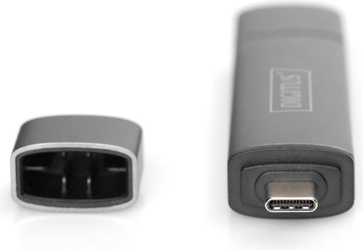 Actual product image Digitus Dual Card Reader Hub (USB 3.0, USB 2.0)