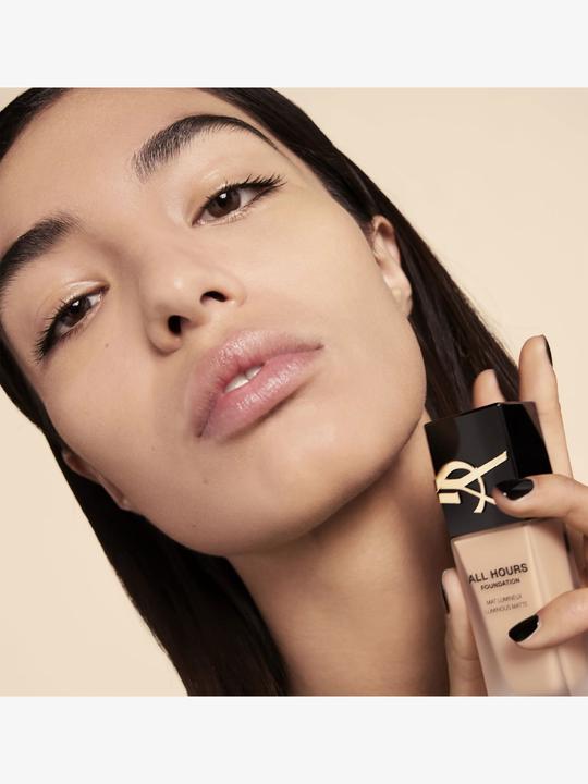 Actual product image Yves Saint Laurent ALL HOURS FOUNDATION encre de peau #MC5 25 ml (No. 05 - Medium Cool)