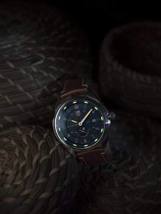 Image du produit Luminox Atacama Adventurer Field 1760 Series (Montre analogique, 42 mm)