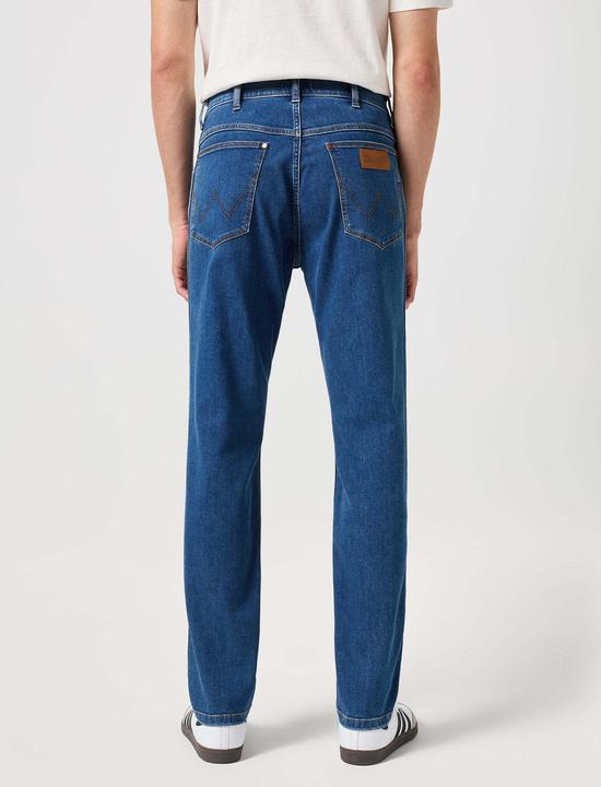 Actual product image Wrangler Jeans River (32)