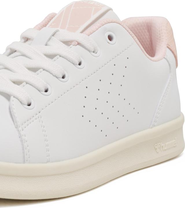 Actual product image hummel Court Line Lzh (38)