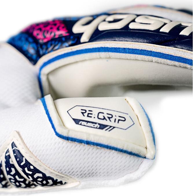 Actual product image Reusch Attrakt RE:GRIP (11)