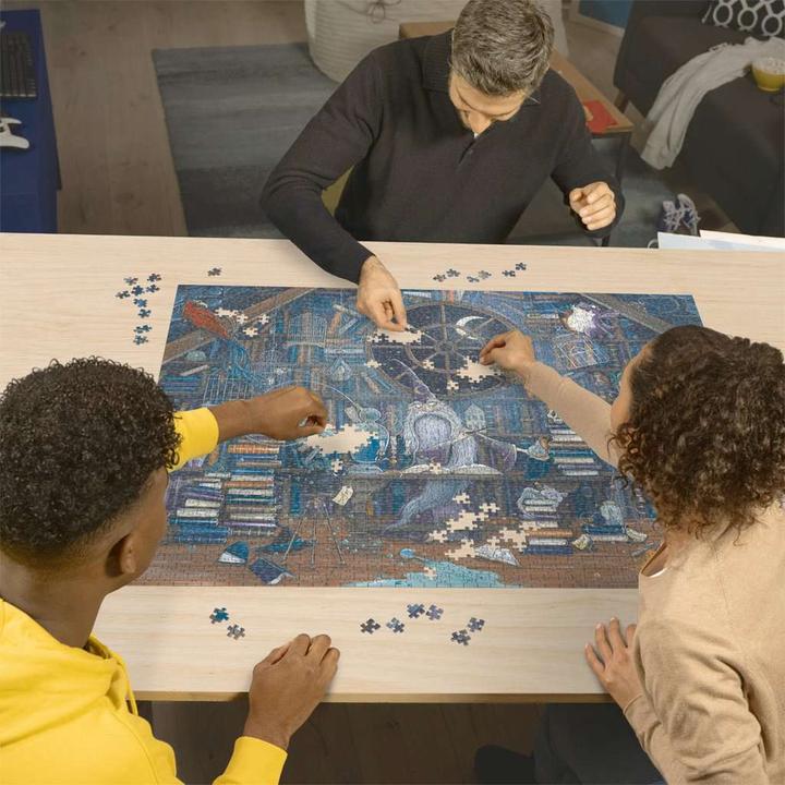 Actual product image Ravensburger The Wizard Merlin (2000 pieces)