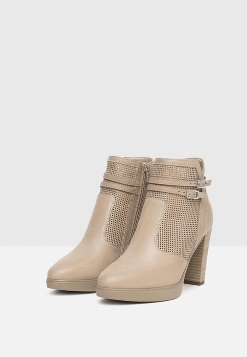 Actual product image Nero Giardini Stiefelette (40)