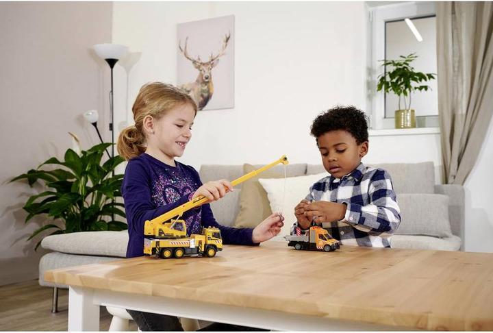 Actual product image Majorette Mercedes-Benz Sprinter Platform