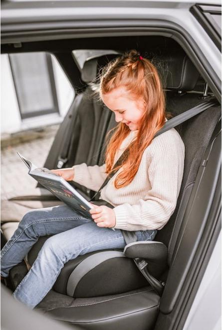 Actual product image BabyGo - Sitzerhöhung BOOSTER i-Size - schwarz/grau (Booster seat, ECE R129/i-Size Standard)