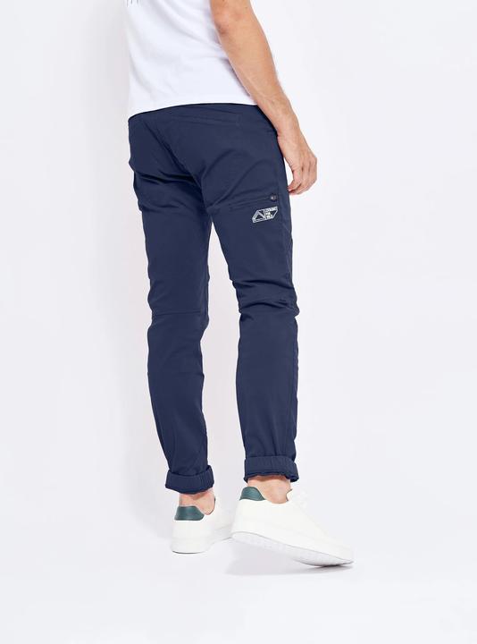 Actual product image Looking for Wild Fitz Roy (XL)