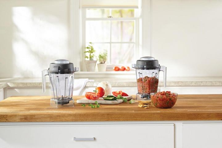 Actual product image Vitamix Container