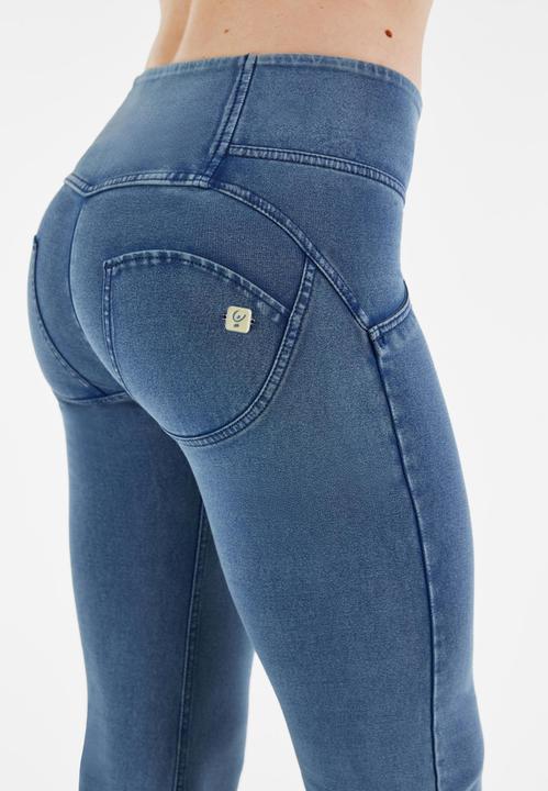 Actual product image Freddy WR.UP® Shaping Pants 7/8 WRUP12MS305 (S)