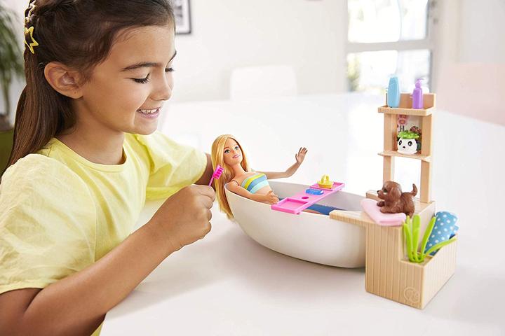 Produktbild Barbie Wellness Sprudelbad Spielset und Puppe (blond)