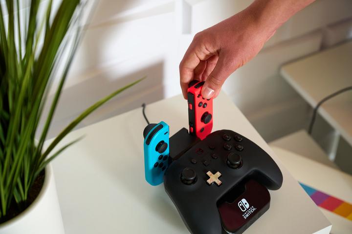Produktbild PowerA Controller-Ladestation von für Nintendo Switch (Switch, Switch OLED)