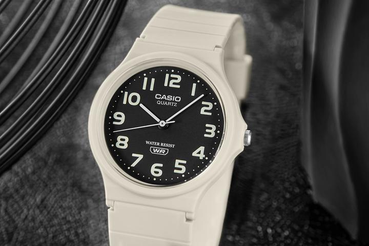 Produktbild Casio MQ-24UC-8BDF Uhr + BOX
