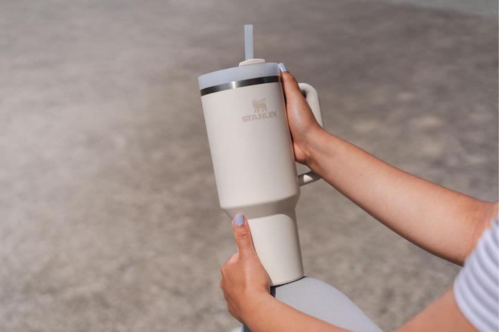 Actual product image Stanley 1913 Quencher H2.0 FlowState (1.18 l)