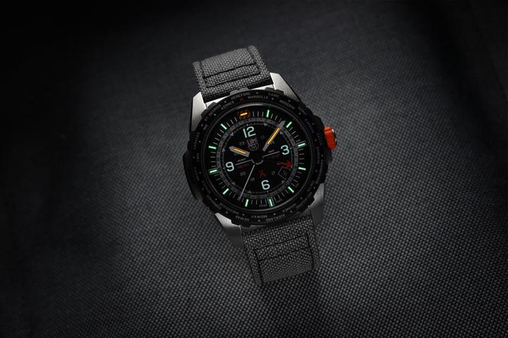 Immagine prodotto Luminox Bear Grylls Survival 3760 Air Series (Orologio sub, 45 mm)