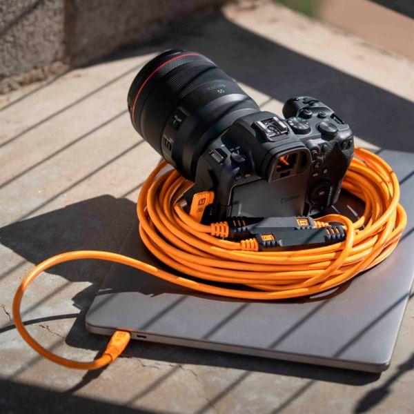 Produktbild Tether Tools TetherPro USB-C auf USB-C rechter Winkel orange 9,4m (9.40 m, USB 3.2 Gen 1)