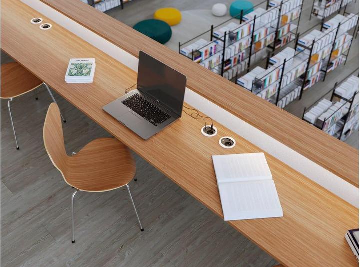 Produktbild IB Connect DIVUS Steckdoseneinheit schwarz 1x Typ 13 1x USB-C 60W 1x HDMI