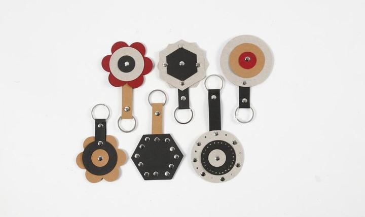 Produktbild Creativ Company Hohlnieten 7 mm Silber, 50 Stück