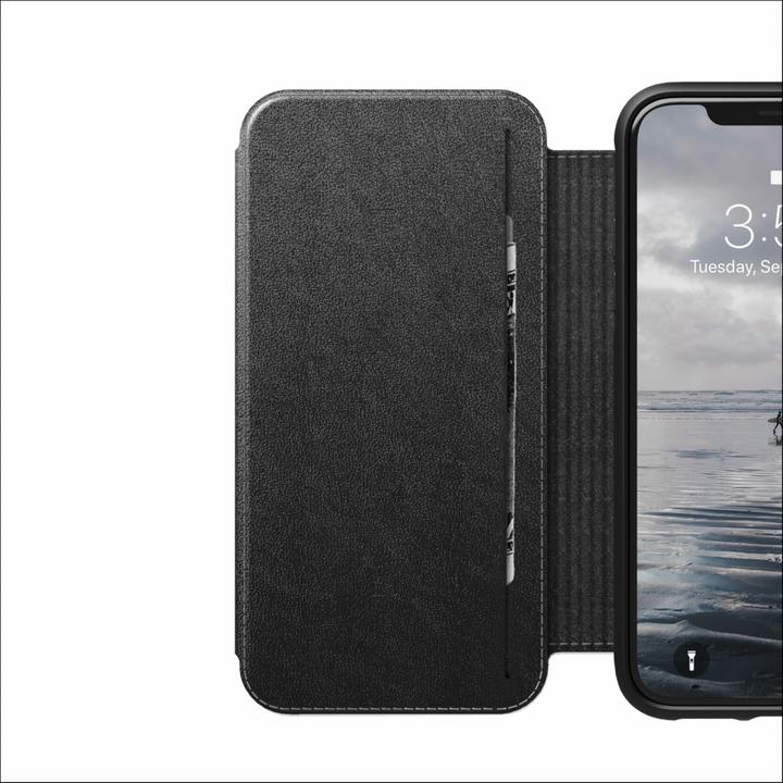 Image du produit Nomad Tri-Folio en cuir noir robuste pour iPhone X / Xs (Apple iPhone XS, Apple iPhone X)