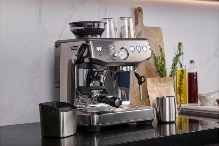 Actual product image Sage the Barista Express Impress (CH plug)