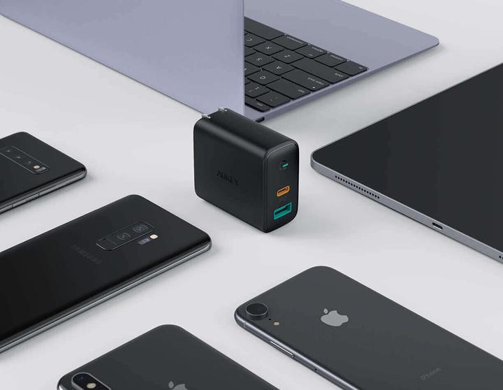 Produktbild Aukey PA-D1 (30 W)