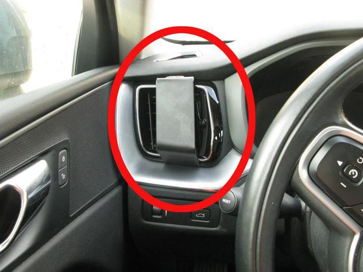 Actual product image Brodit ProClip Volvo S60/V60 My. 19-23/XC60 My. 18-23