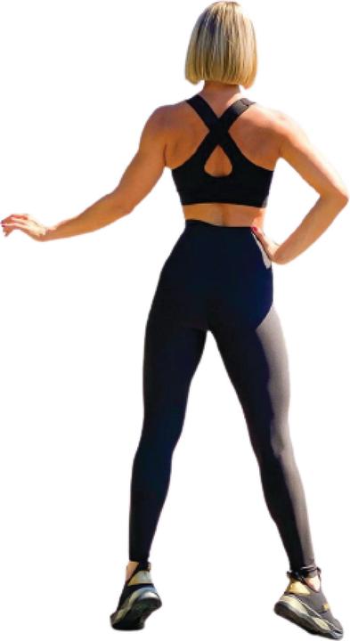 Actual product image Lismina 101 Single Crossed Sport Bra (S)