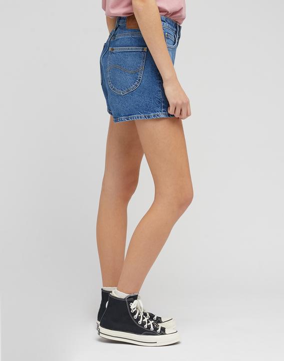 Actual product image Lee Carol Short (32)