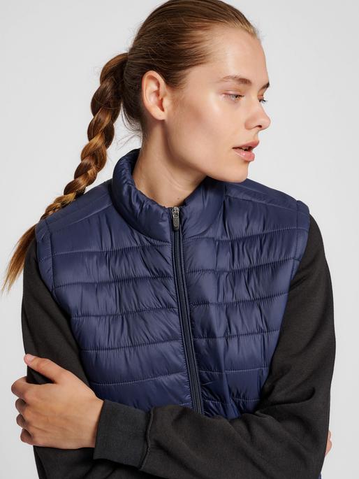 Image du produit hummel Rouge Matelassé Waistcoat Woman (XL)