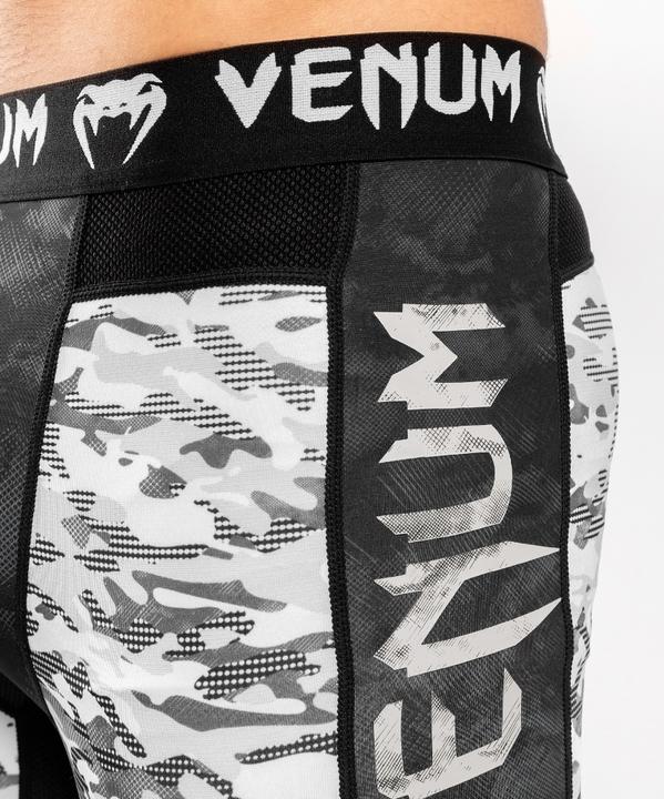 Produktbild Venum Defender Compression Shorts - Urban Camo (S)