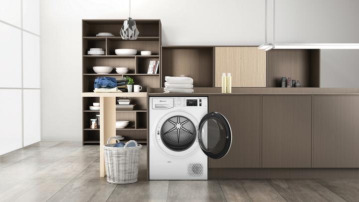 Produktbild Bauknecht TK AO 83 N (8 kg, Wechselbar, Rechts)