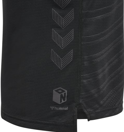 Actual product image hummel Ongrid Poly Tee S/S Wo (M)