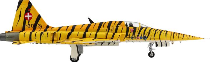 Actual product image Hobby Master Tiger F-5E Sinacat